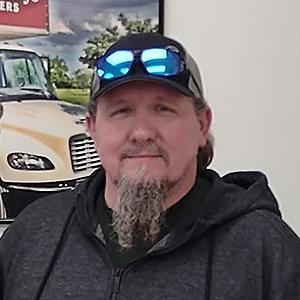 Little Guys Movers manager Robert in Bryan/College Station